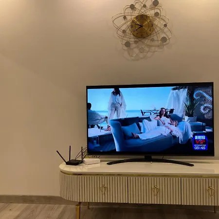 On Myslym Shyri Daire *