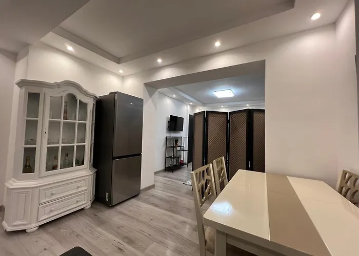 Apartament On Myslym Shyri